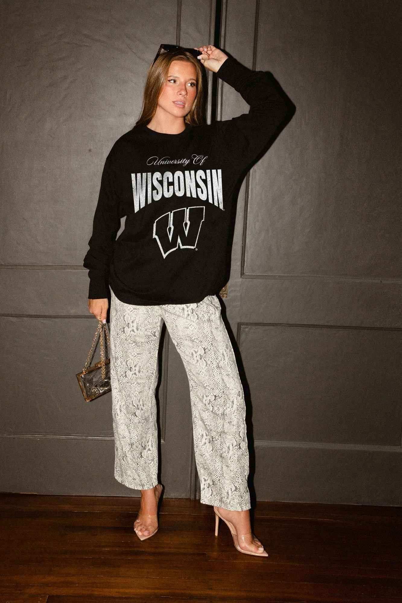 WISCONSIN BADGERS BOLD AMBITION ESSENTIAL RELAXED FIT LONG SLEEVE TEE