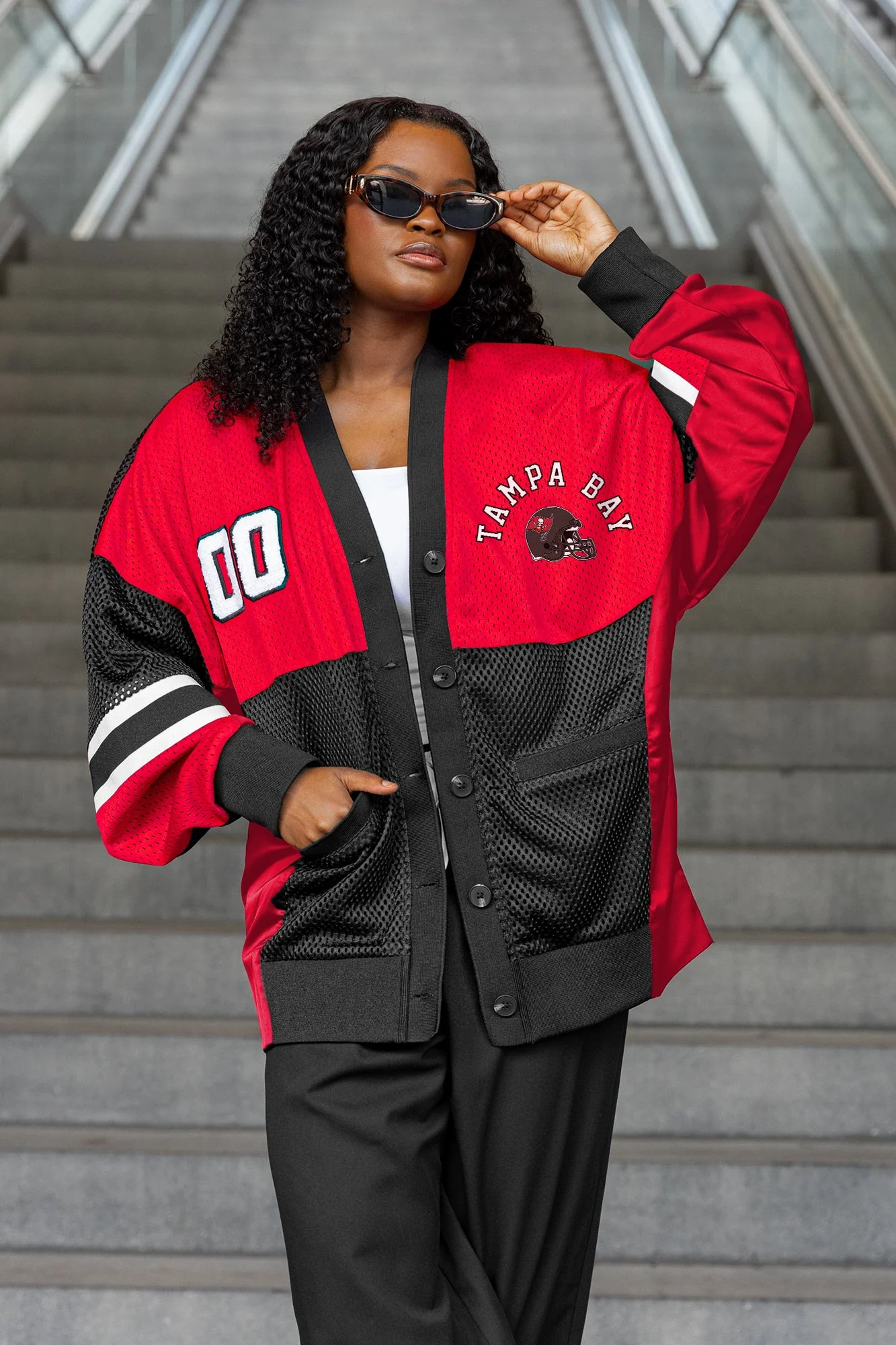 TAMPA BAY BUCCANEERS MVP ERA CONTRAST MESH CARDIGAN 3 TAMPA BAY BUCCANEERS MVP ERA CONTRAST MESH CARDIGAN
