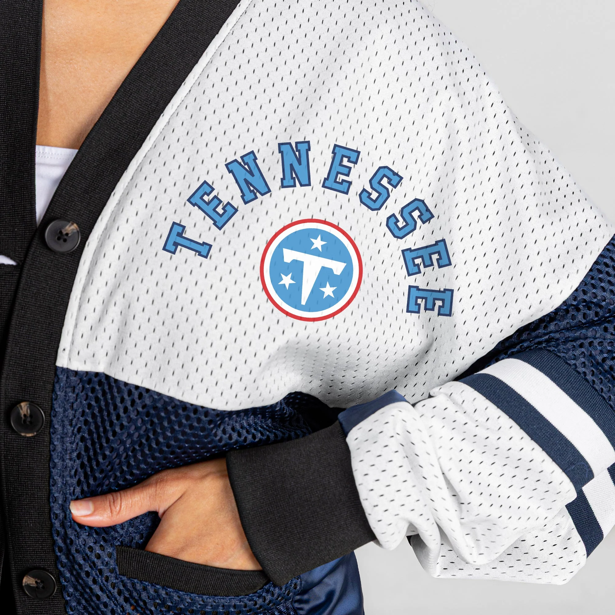 TENNESSEE TITANS MVP ERA CONTRAST MESH CARDIGAN 8 TENNESSEE TITANS MVP ERA CONTRAST MESH CARDIGAN