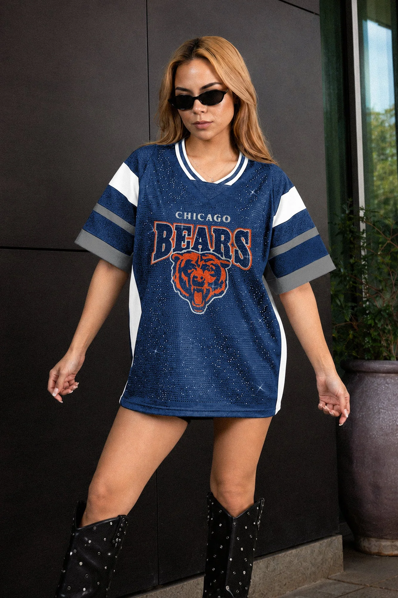 CHICAGO BEARS AMPED UP RHINESTONE FASHION TOP 3 CHICAGO BEARS AMPED UP RHINESTONE FASHION TOP