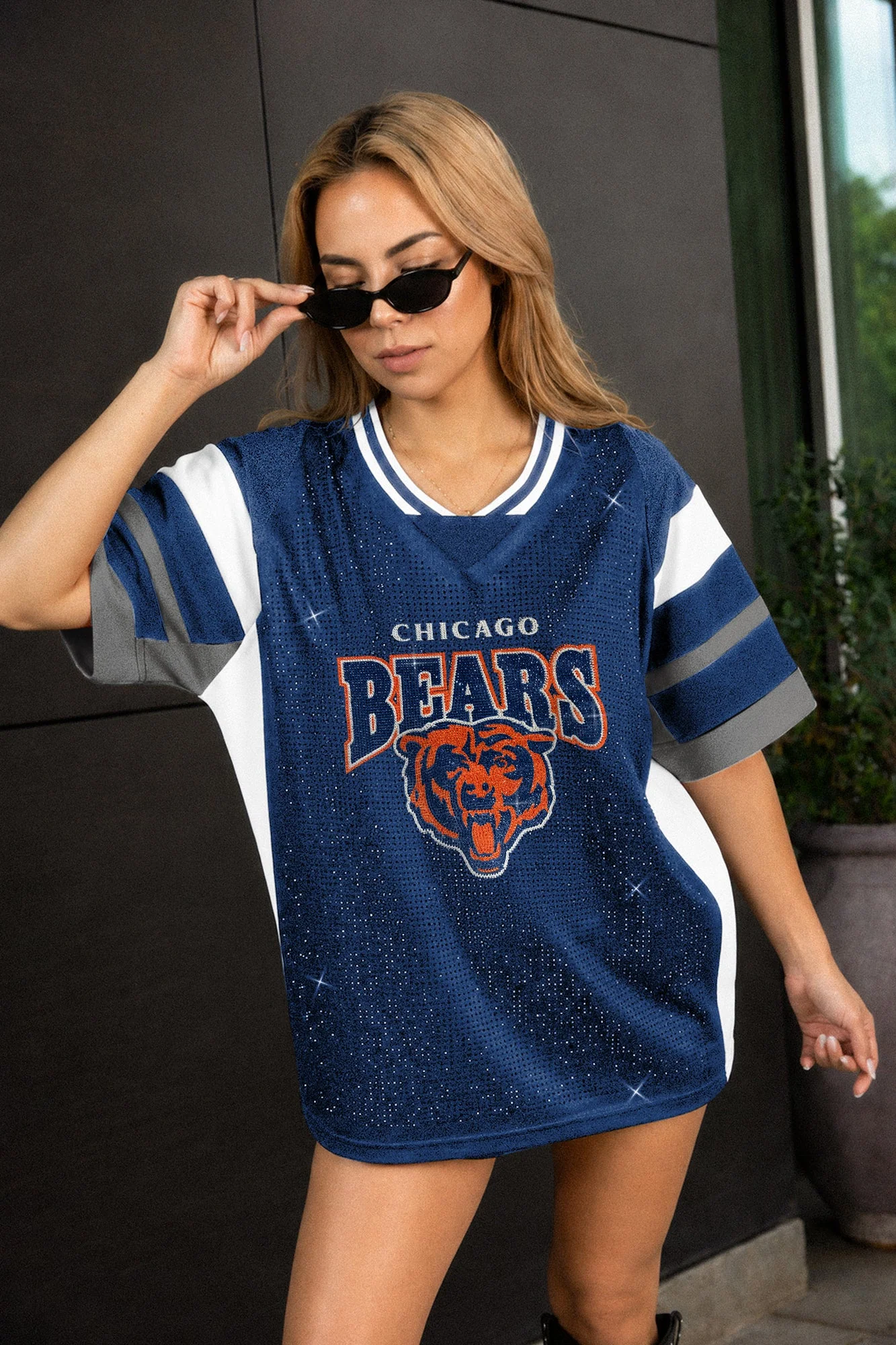 CHICAGO BEARS AMPED UP RHINESTONE FASHION TOP 4 CHICAGO BEARS AMPED UP RHINESTONE FASHION TOP