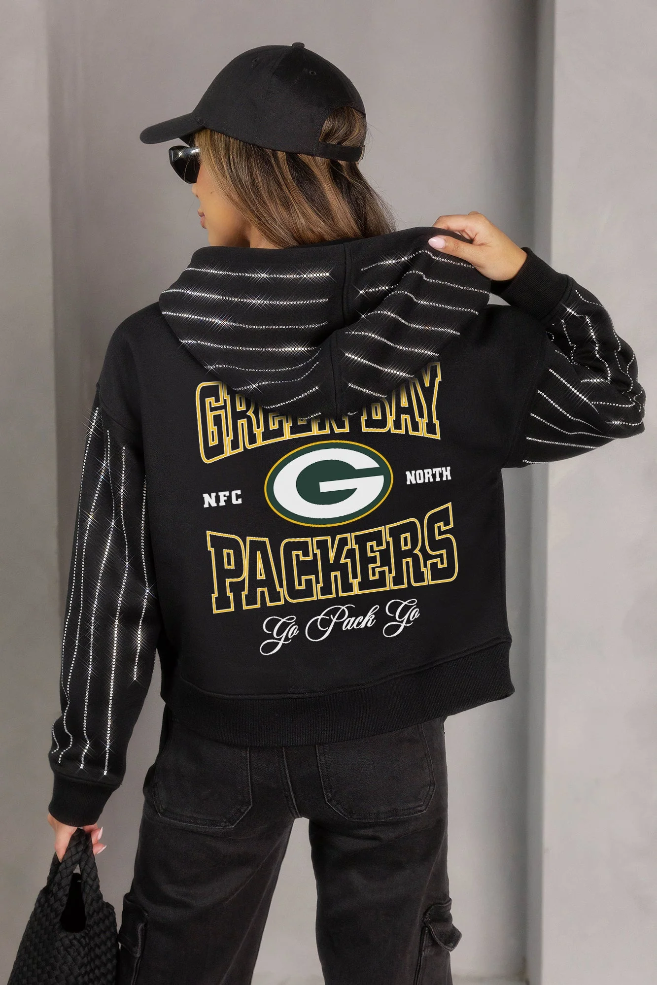 GREEN BAY PACKERS EYES ON THE PRIZE RHINESTUD STRIPE ZIP HOODIE