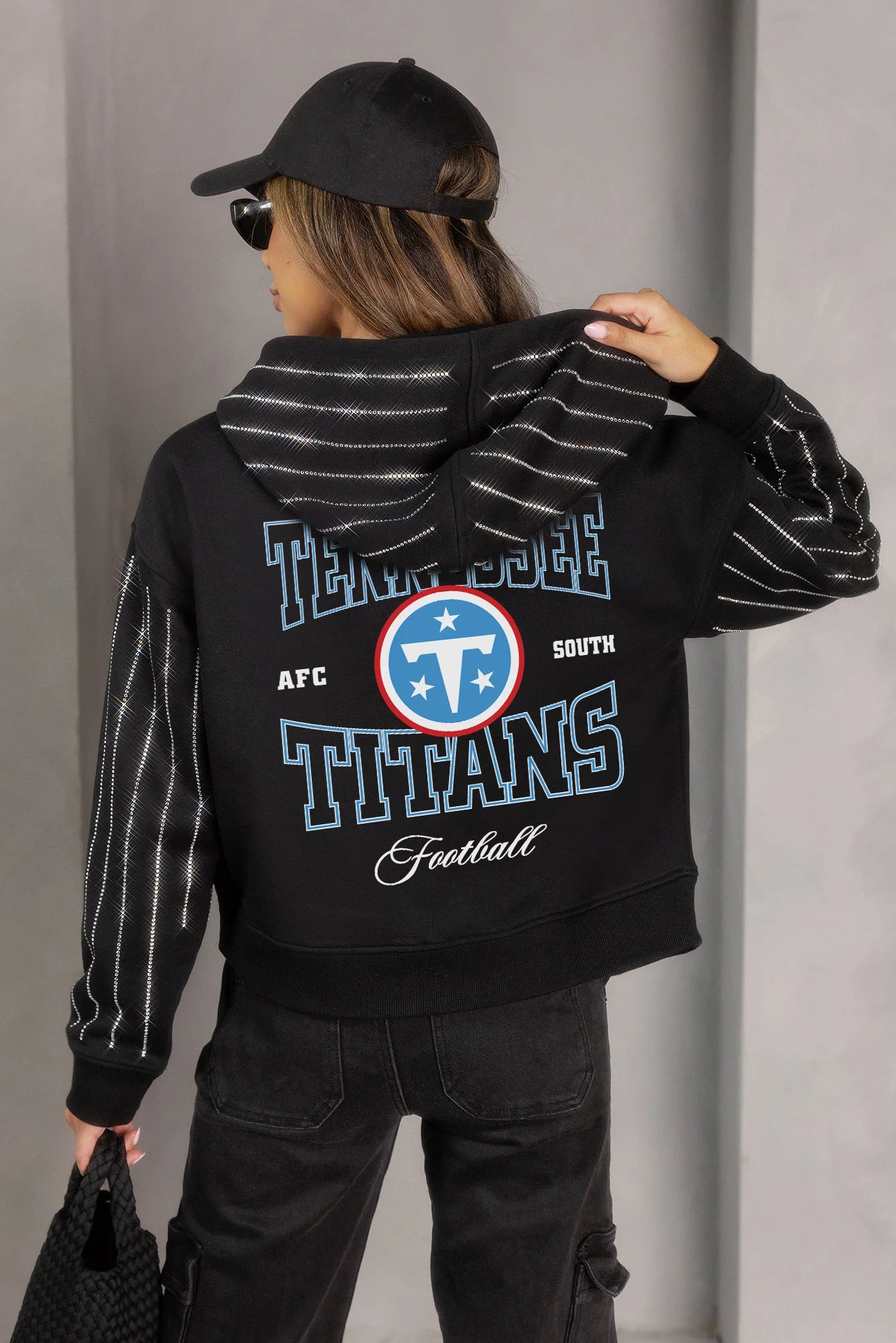 TENNESSEE TITANS EYES ON THE PRIZE RHINESTUD STRIPE ZIP HOODIE