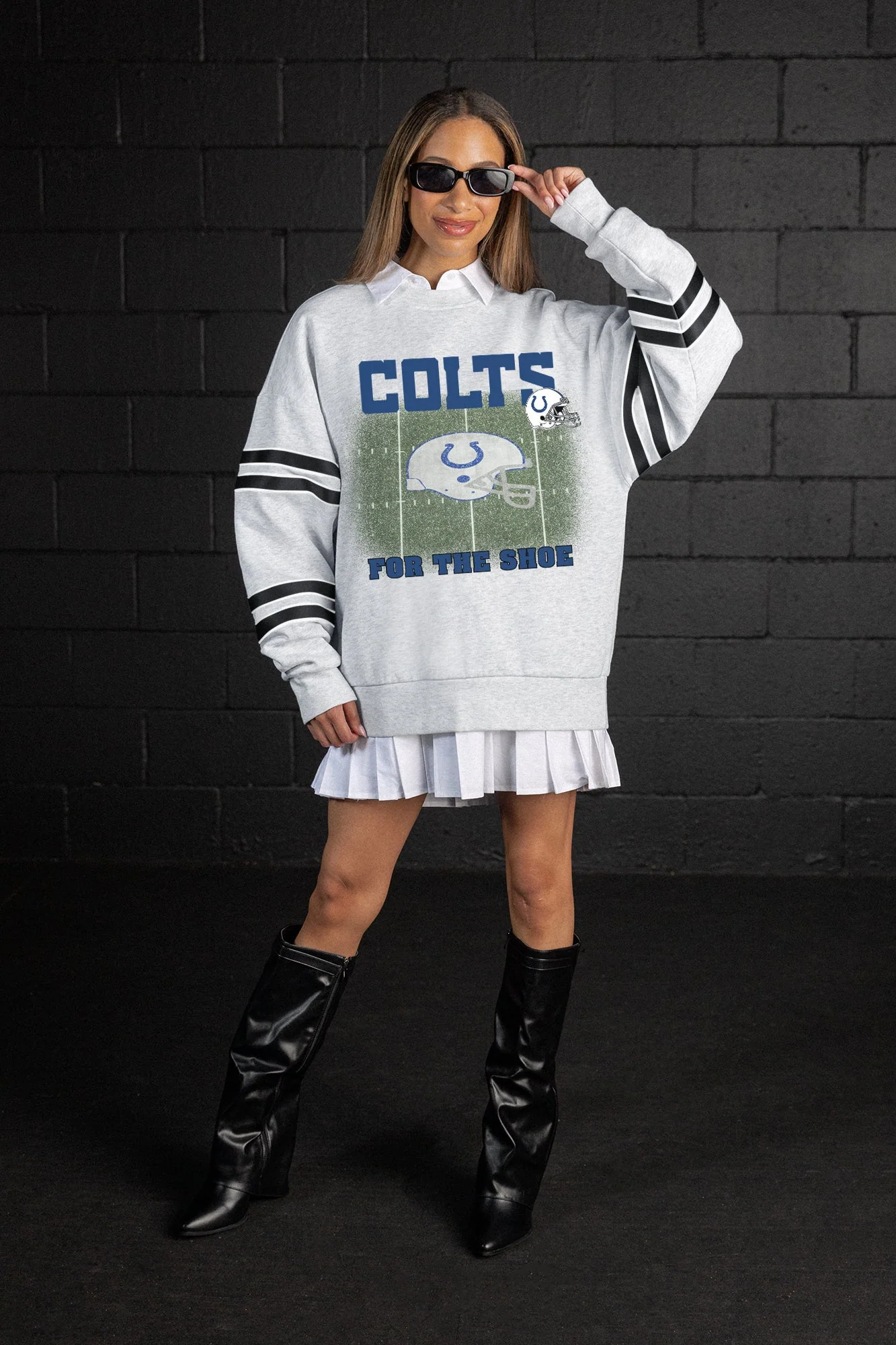 INDIANAPOLIS COLTS OFF THE GRID STRIPE SLEEVE CREWNECK SWEATSHIRT