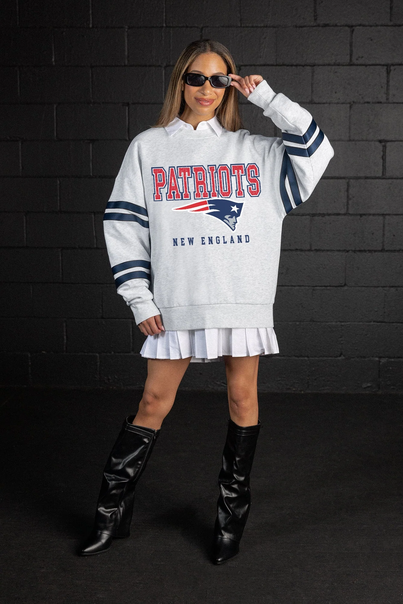 NEW ENGLAND PATRIOTS STADIUM STRIPES VARSITY STRIPE SLEEVE CREWNECK SWEATSHIRT