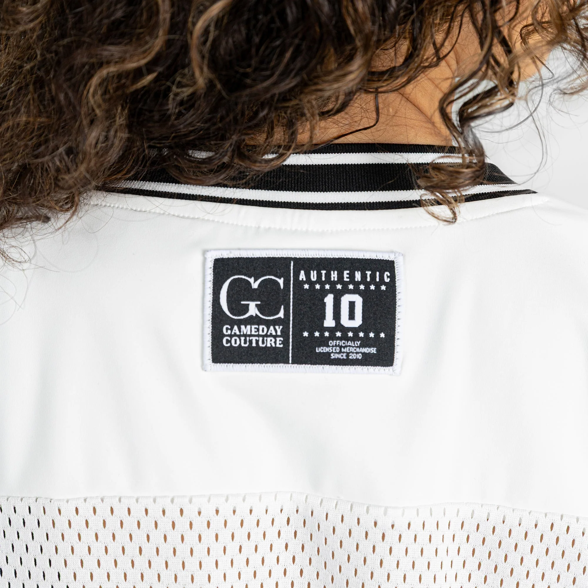 WASHINGTON COMMANDERS SQUAD MENTALITY OVERSIZED MESH FASHION TOP 9 WASHINGTON COMMANDERS SQUAD MENTALITY OVERSIZED MESH FASHION TOP