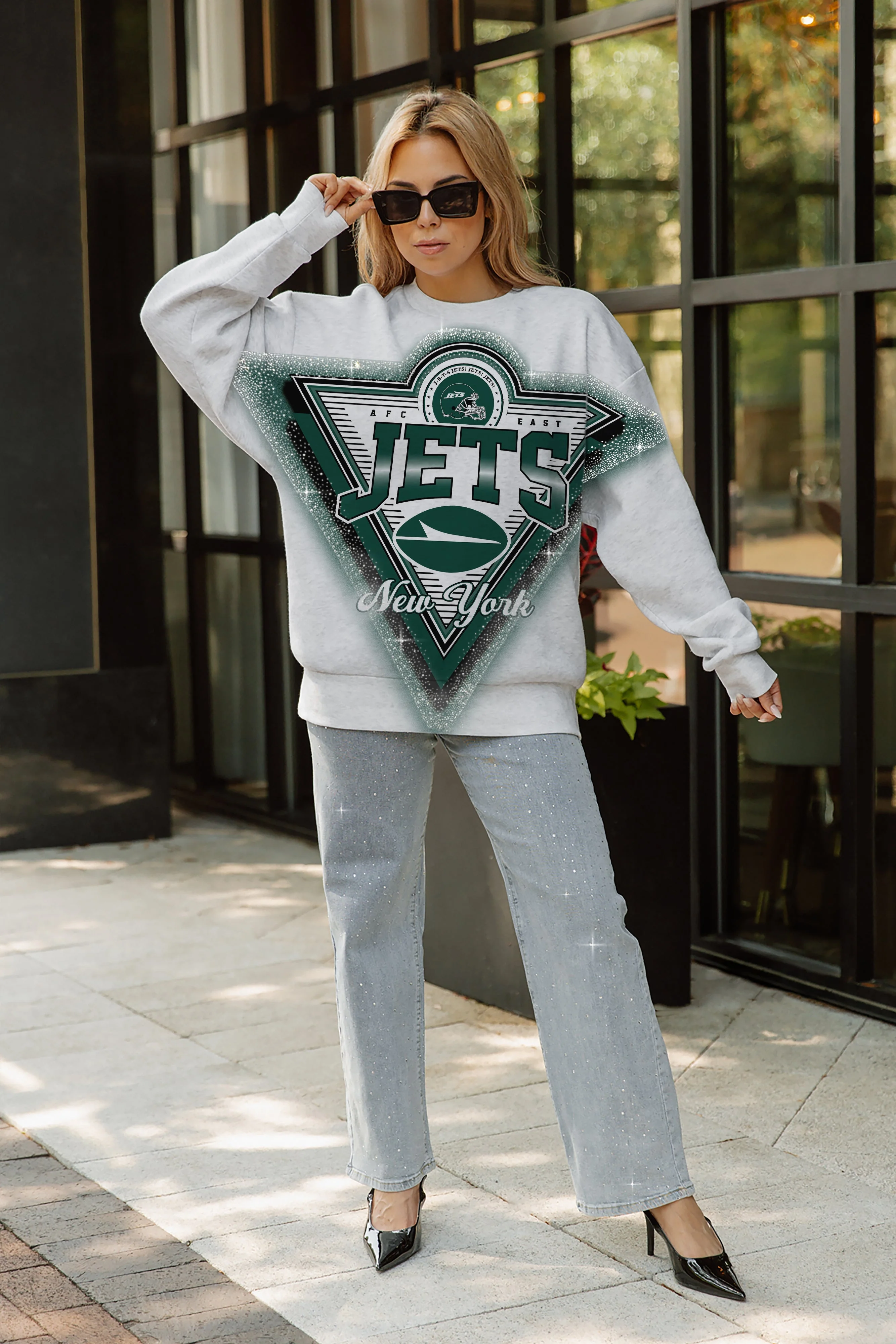 NEW YORK JETS CHASING VICTORY RHINESTONE SPRAY PREMIUM CREWNECK SWEATSHIRT