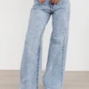 FLARE TRENDSETTER JEANS