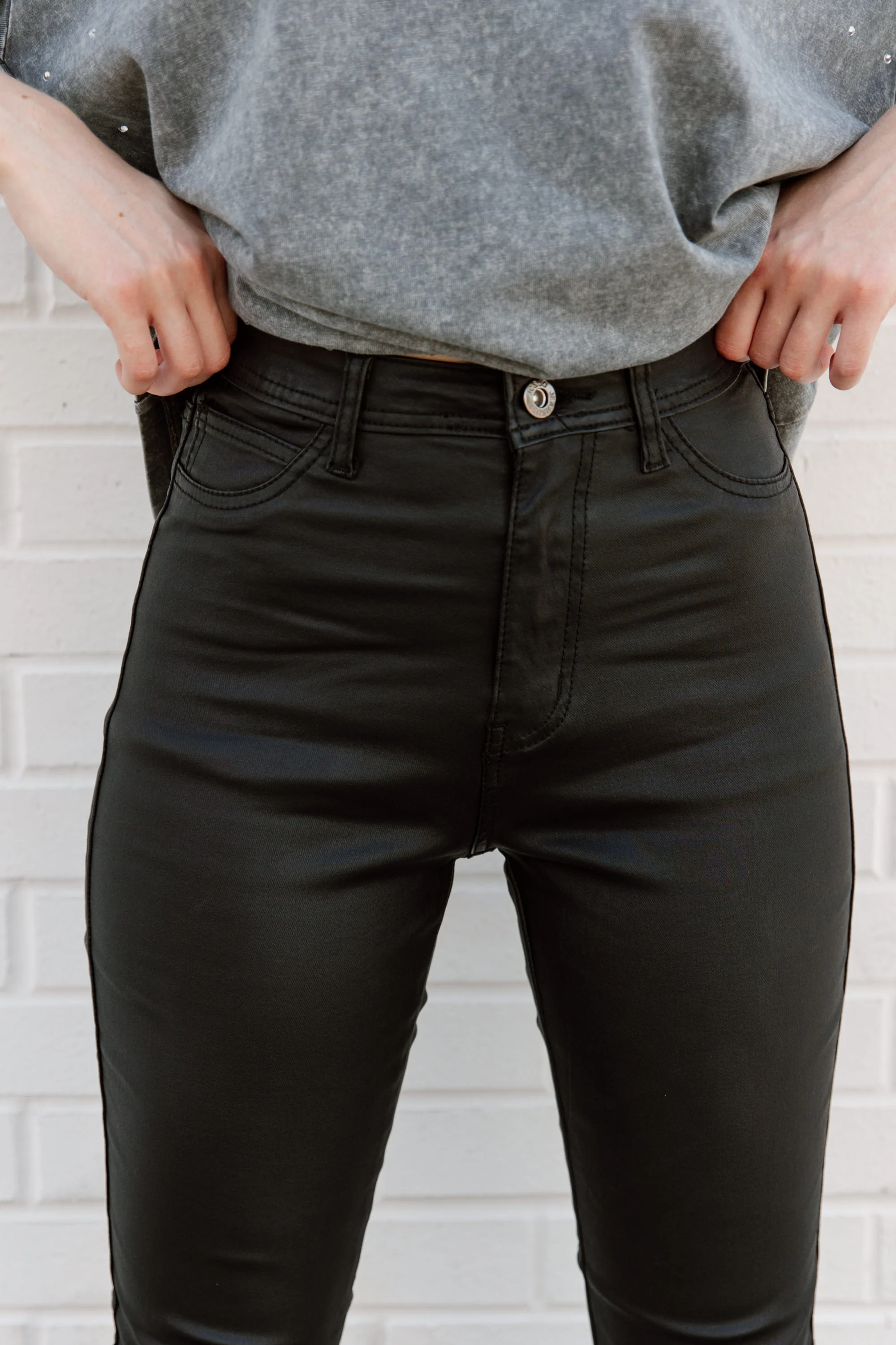 LEATHER LUXE BOTTOMS