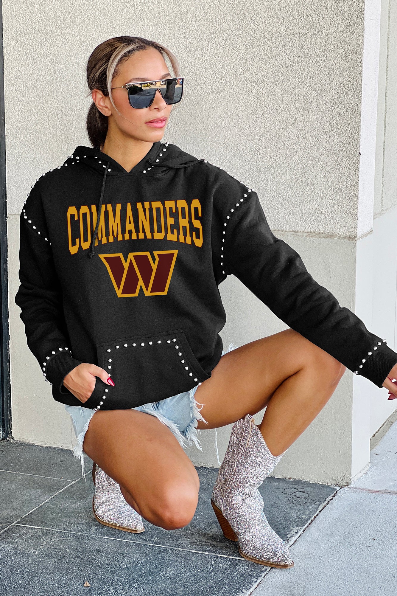 WASHINGTON COMMANDERS Catch the Vibe Studded Detail Hoodie
